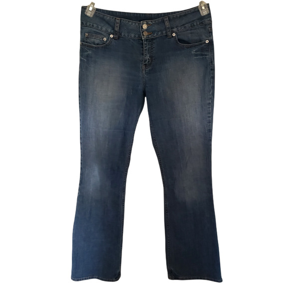 Victoria's Secret London Jeans - Picture 2 of 14